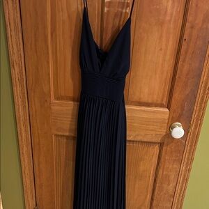 Lulu’s Elegant Navy Blue evening gown size M